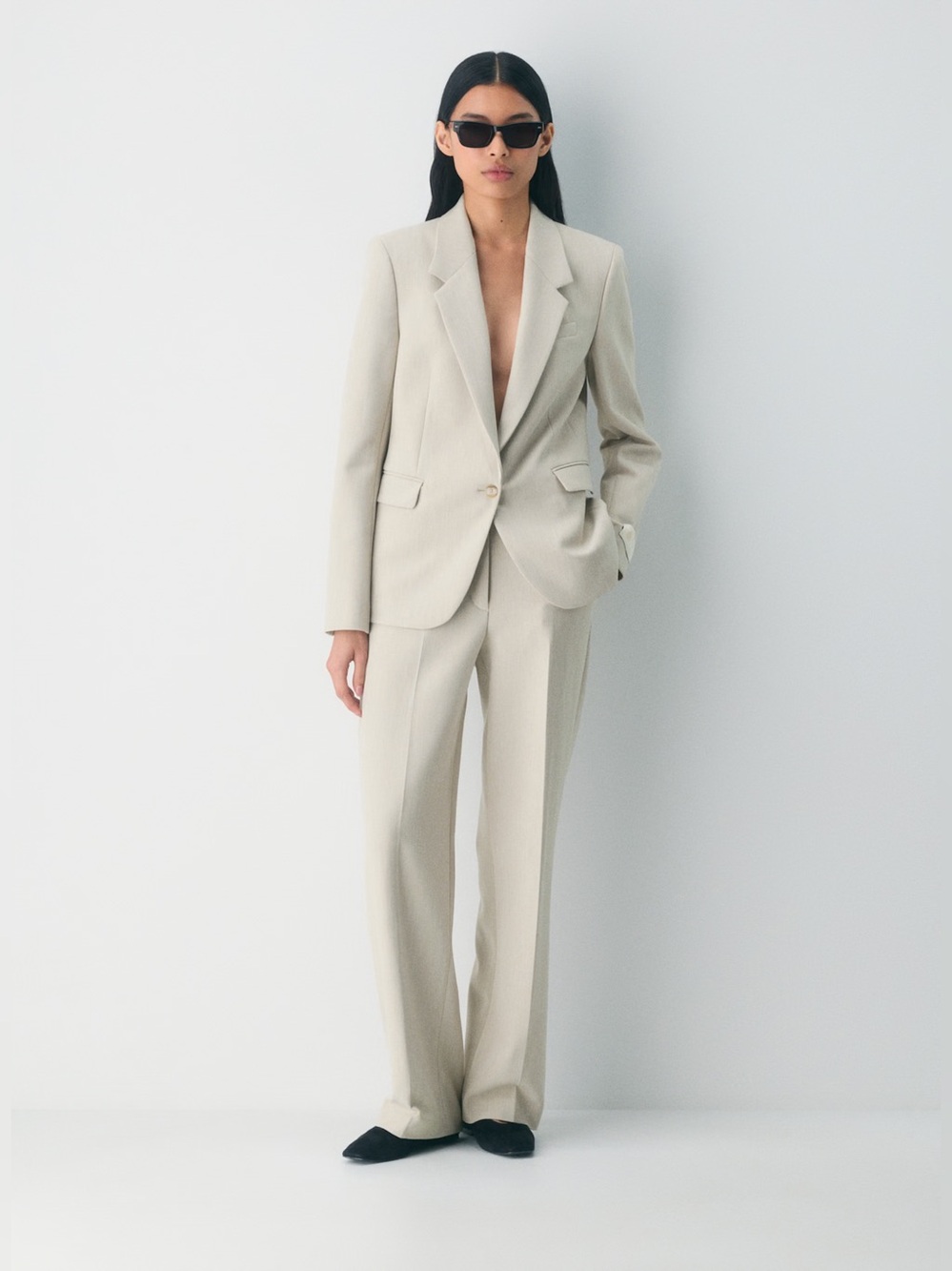 ARITZIA AGENCY PANT IN HEATHER MATTE PEARL